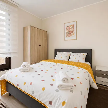 La Maison De Senem A Hem, Jardin & Parking Hem
